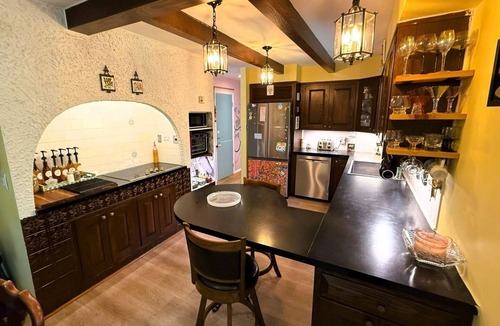 Greenfield Center House | Saratoga Excitement Meets Peaceful Retreat- 10 mins to the track!