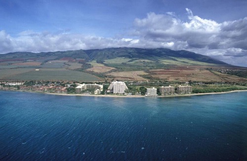 Honokowai Condo | Scenic View - Near Lahaina, Located on the Beach-Hawaii's Ka'anapali Beach Club