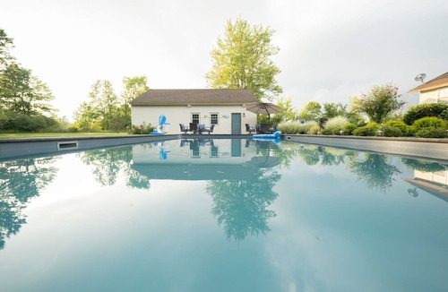 Oberlin House | Secluded 5-Acre Oberlin Escape · Saltwater Pool & 6-Person Hot Tub