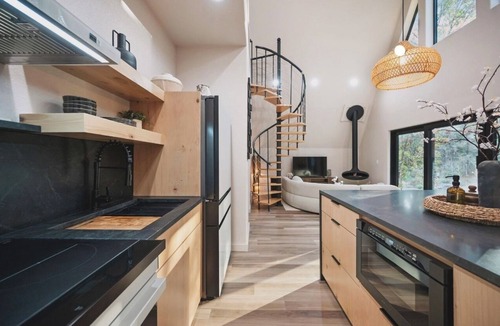 Wright City Cabin | Secluded A Frame Retreat,hot tub,sauna