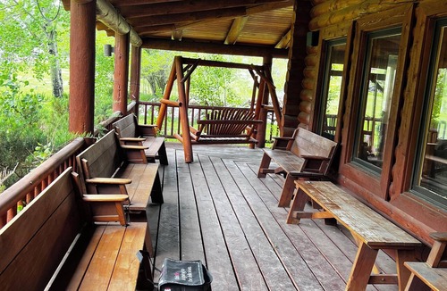 Snowbird Cabin | Secluded forest cabin with lush yard and great loft.Recreation of all types near