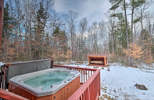 Johnsburg Cabin | Secluded Johnsburg Retreat w/Hot Tub & Fire Pit