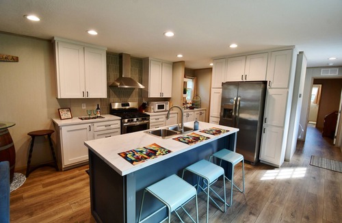Bath House | Secluded Retreat - Kamp Keuka - Colorful & Spacious 3BR Getaway in Wine Country