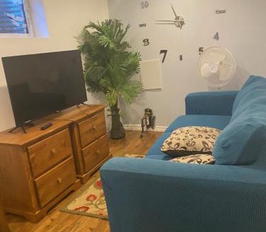 Bramalea Apartment | Self-contained 1-Bedroom Basement Unit