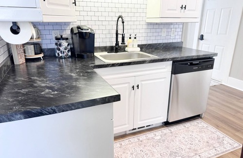 Slippery Rock House | Serene 1-bedroom house in welcoming Slippery Rock