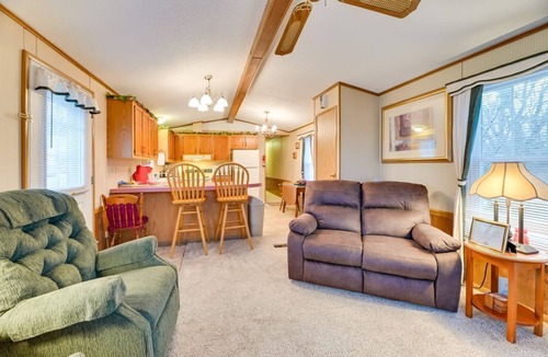 Lakemont House | Serene Getaway Centrally Located in the FLX