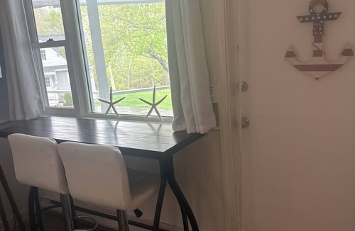 East Boothbay Condo | Serene, one-bedroom studio apartment on Linekin Bay in East Boothbay, Maine.