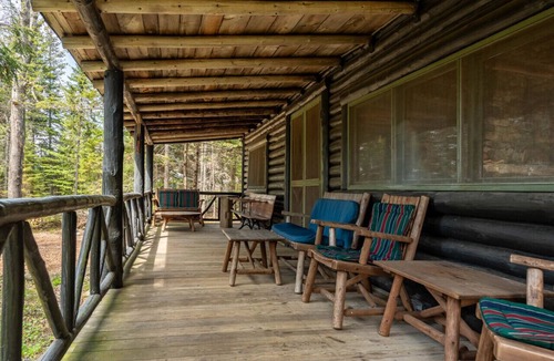Boothbay Harbor Cabin | Serene Rustic Cabin in the Heart of Sprucewold, close to town