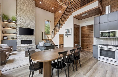 Broken Bow Cabin | Serenity Shores, Riverfront Cabin in Broken Bow