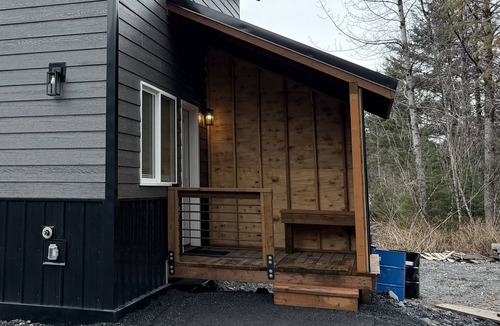 Seward Cabin | Seward Mountain View Cabins #6