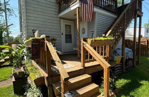 Youngstown Apartment | Simple Stay
