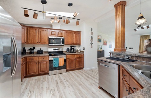 Burdett House | Sip & Stay at Bliss of Burdett on East Seneca Wine Trail w Hot Tub/Barbecue