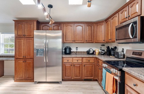 Burdett House | Sip & Stay at Bliss of Burdett on East Seneca Wine Trail w Hot Tub/Barbecue