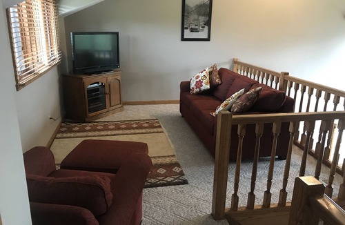 Clymer Condo | Ski and Golf Retreat by Hole 8