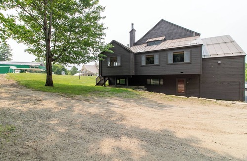 East Burke Condo | Ski-In/Ski-Out 5BR at Burke Mountain Base, Sleeps 14