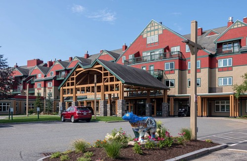 West Dover Apartment | Ski-In/Ski-Out ADA Studio w/Kitchenette!
