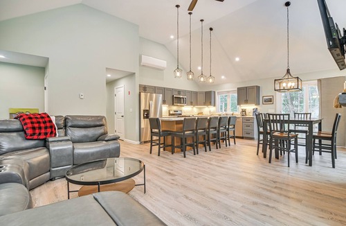 West Bridgton House | Ski, Swim, Kayak, Fish & Boat! Fam Bridgton Home