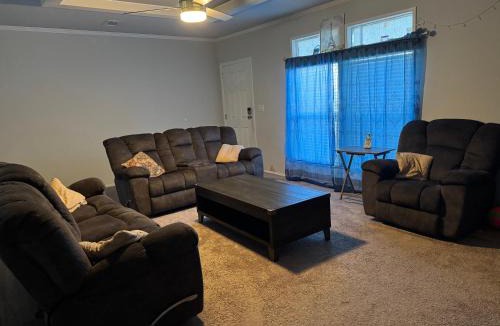 Pflugerville Hotel | SLCa