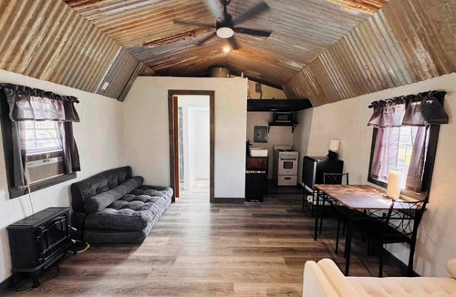 Stillwater Cottage | Small Cozy studio cottage with private bathroom and kitchenette. Outside Town.