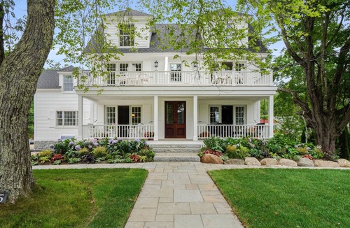 Cape Porpoise Apartment | "Smooth Sailing", Luxurious 2-BR in Historic Cape Porpoise