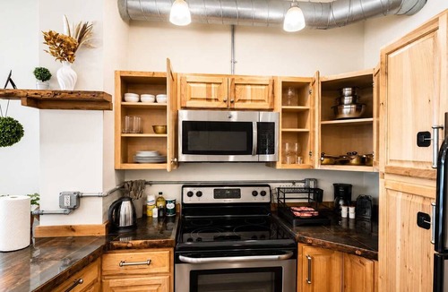 South Side Slopes House | South Side Flats Gem - Near Downtown Pittsburgh