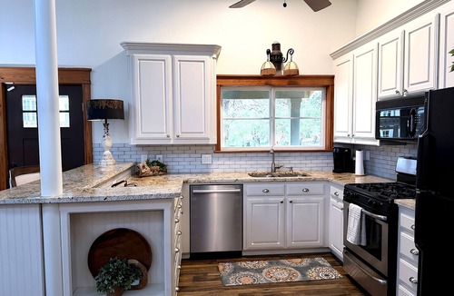 Southlake House | Southlake Guest House with Refined Texas Charm - Perfect for World Cup Matches