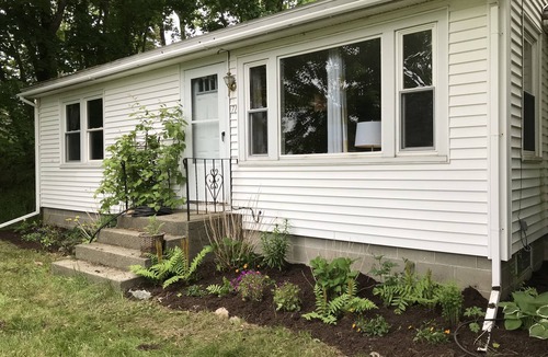 Southwest Harbor House | Southwest Harbor - Prime location - Freshly Remodeled two bedroom quiet side MDI