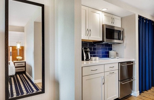 Glen Cove Apartment | Spacious 2 BR | Samoset Resort