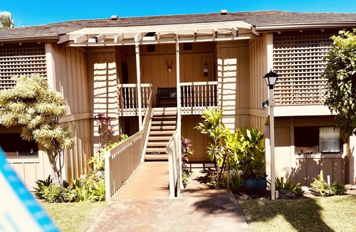 Maunaloa Condo | SPACIOUS 2BD/2BA PRIVATE QUIET W/CORNER LANAI IN MOLOKAI