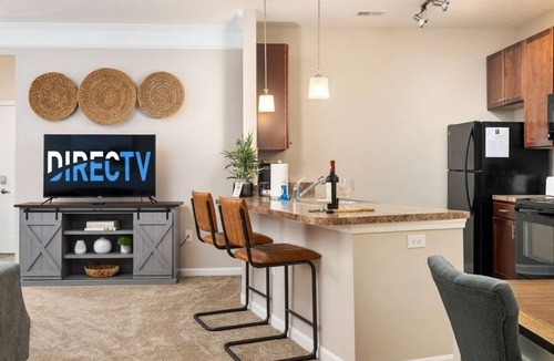 Summit Station Apartment | Spacious 2BR | Attached Garage | Near Data Centers