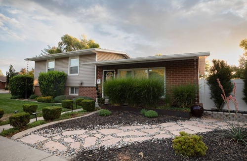 Murray House | Spacious 4-bedroom home centrally located between the Cottonwoods and Park City