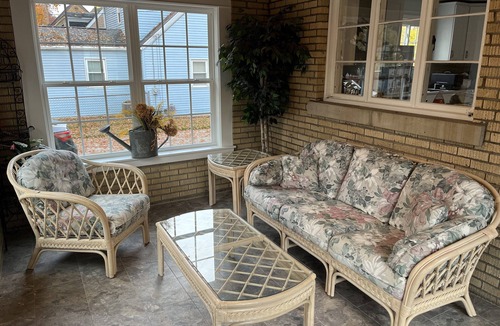 Erie House | Spacious 5 Bedroom Newly Remodeled Retreat