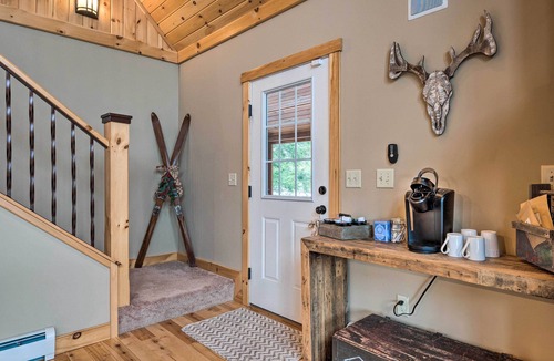 Bethel Cabin | Spacious Cabin: 10 Mi to Sunday River Skiing!