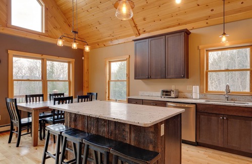Bethel Cabin | Spacious Cabin: 10 Mi to Sunday River Skiing!