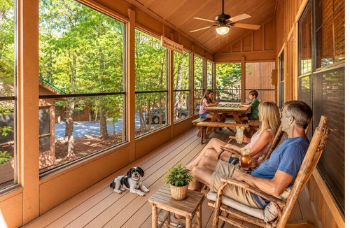 Branson Cabin | Spacious Cabin at Green Mountain | Pools, Hot Tub, Near Strip, Dogs Welcome!