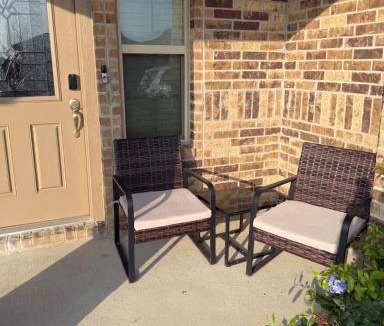 South Side House | Spacious Coastal Retreat for 6 Guests with Free WiFi
