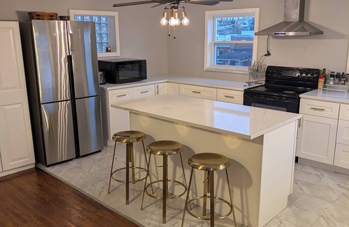 Greenfield House | Spacious House in Greenfield