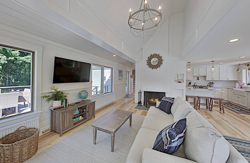 Newcastle House | Spacious lakefront home on lush 5-acre lot with sunny deck & private dock