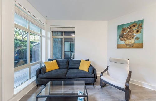 Vancouver Condo | Spacious Modern 3BR Condo at UBC - Ideal for Families & Scholars
