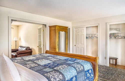 Southwest Harbor House | Spacious Seven Peaks Ridge Quiet Side Hot Tub, Pet Friendly, Fire Pit & Deck