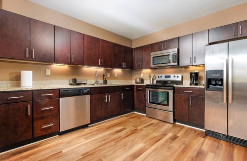 Downtown Pittsburgh Apartment | Sprawling Stadium Views | Prime Location | 24/7 Gym Terrace Roku WiFi