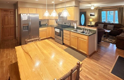 Weedville House | Spring View Lodge, Elk Country PA