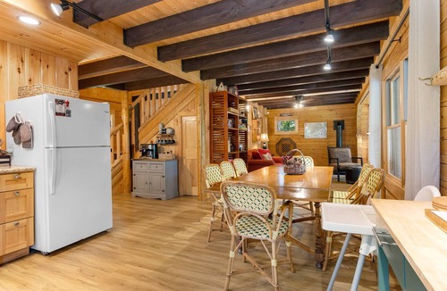Boothbay Harbor Cabin | Sprucewold Cabin- w/Private Beach Club Access Dog-friendly