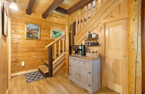 Boothbay Harbor Cabin | Sprucewold Cabin- w/Private Beach Club Access Dog-friendly