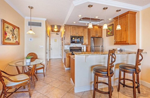 Historic Lahaina Front Street Condo | Stay Beachfront, Explore Maui’s Outdoors 629 LS