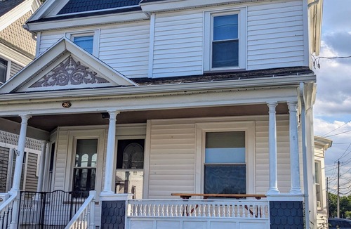 Batavia House | Stay in the Heart of Batavia- 4BR Victorian Home