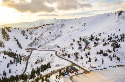 Powder Mountain Cabin | Stay & Ski at Powder Mountain | Studio 101