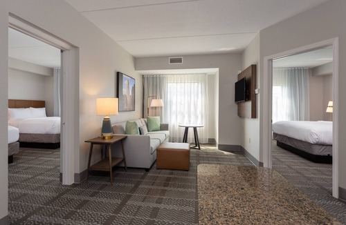 West Seneca Hotel | Staybridge Suites West Seneca by IHG