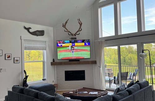 Franklin House | Stunning 5-bedroom house with AC in Franklin Perfect for visiting Downeast Maine