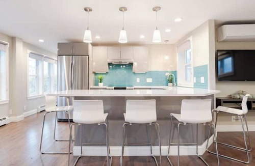 East End Condo | Stunning 6BR Luxury Retreat King Beds Ocean Views